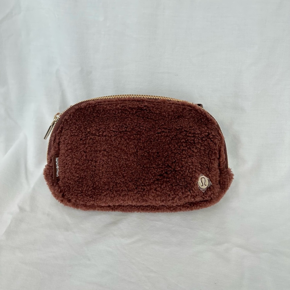 lululemon athletica Fleece Everywhere Belt Bag
